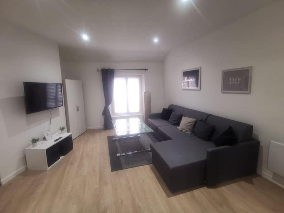 Smart House Airport Cdg, Asterix Apartamento Louvres Exterior foto