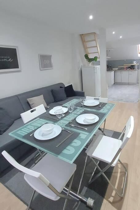 Smart House Airport Cdg, Asterix Apartamento Louvres Exterior foto